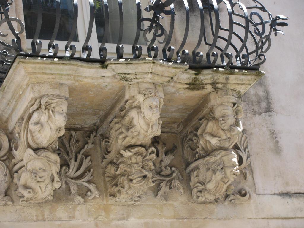 Epoca - Camere Con Stile Ragusa Bagian luar foto