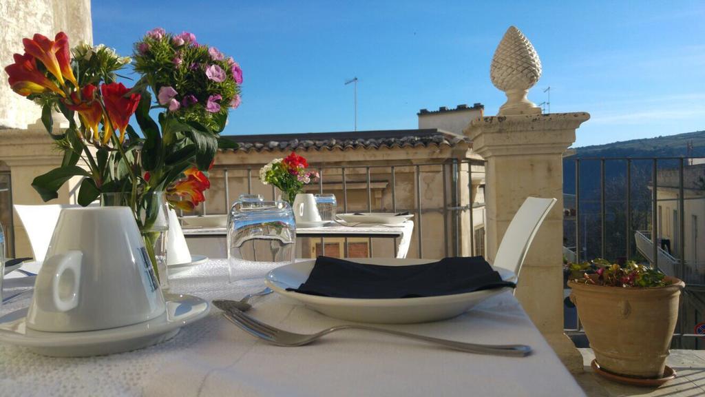 Epoca - Camere Con Stile Ragusa Bagian luar foto